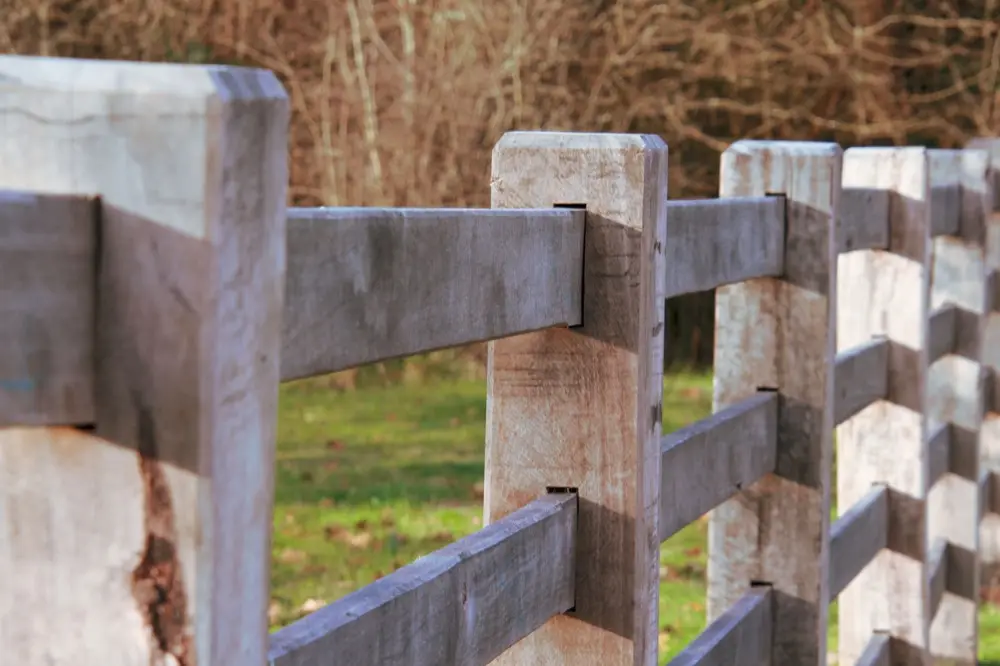 Work by Ironline Fence Co.